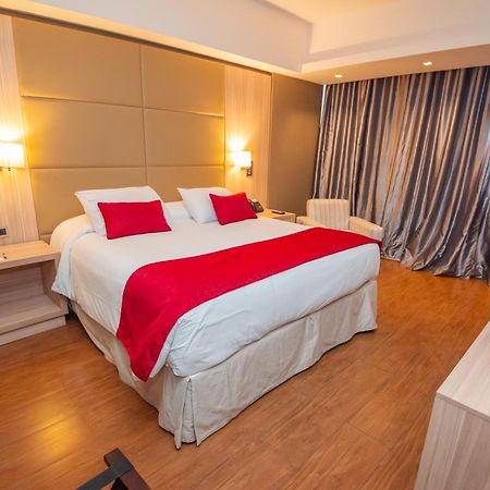 Savoy Hotel Encarnacion Bagian luar foto