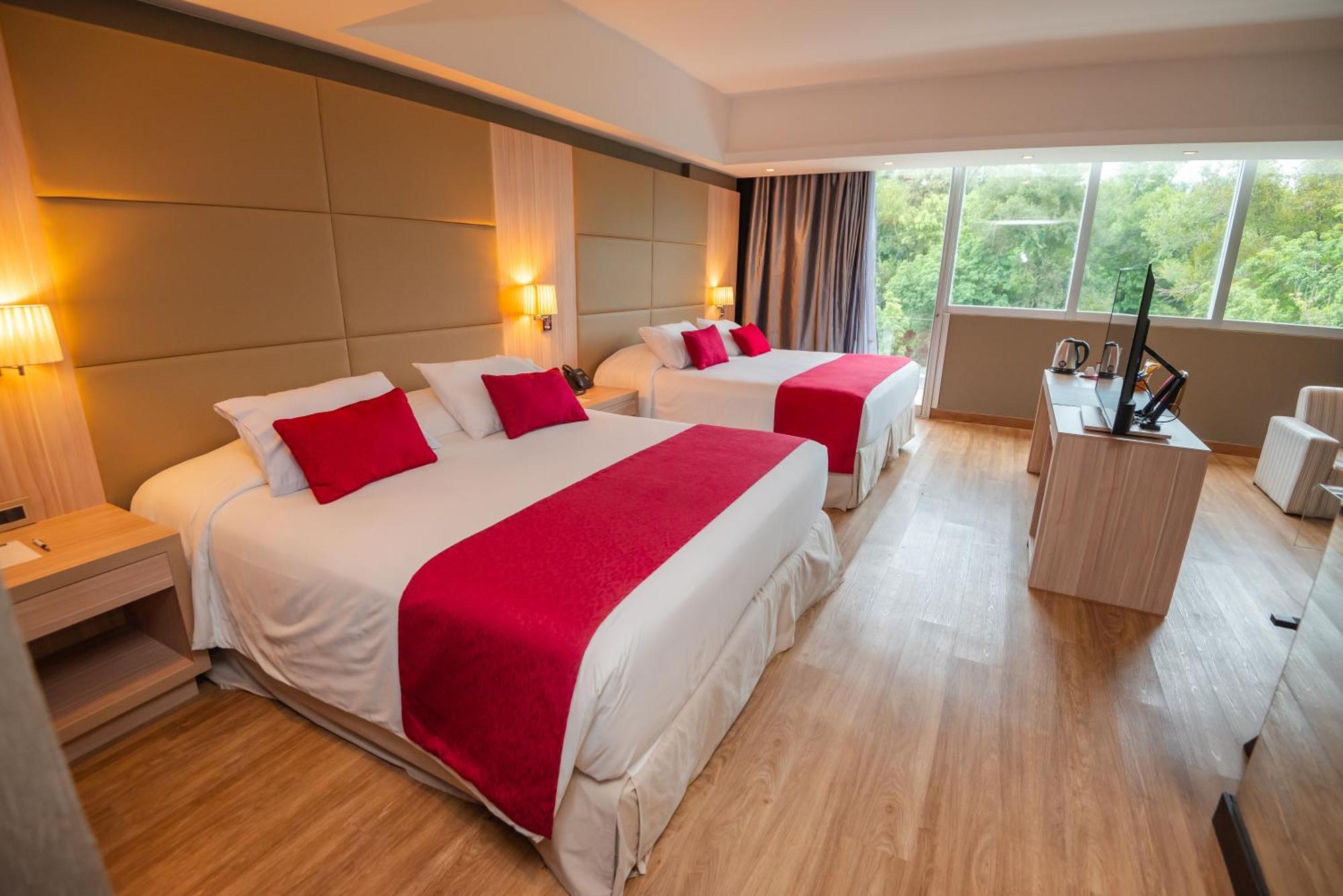 Savoy Hotel Encarnacion Bagian luar foto