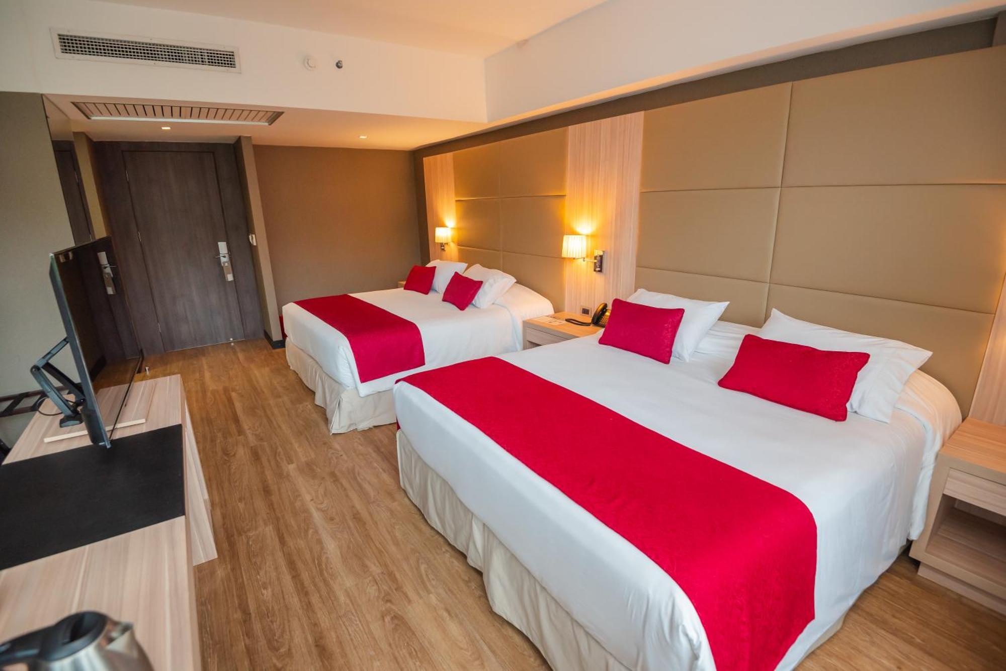 Savoy Hotel Encarnacion Bagian luar foto