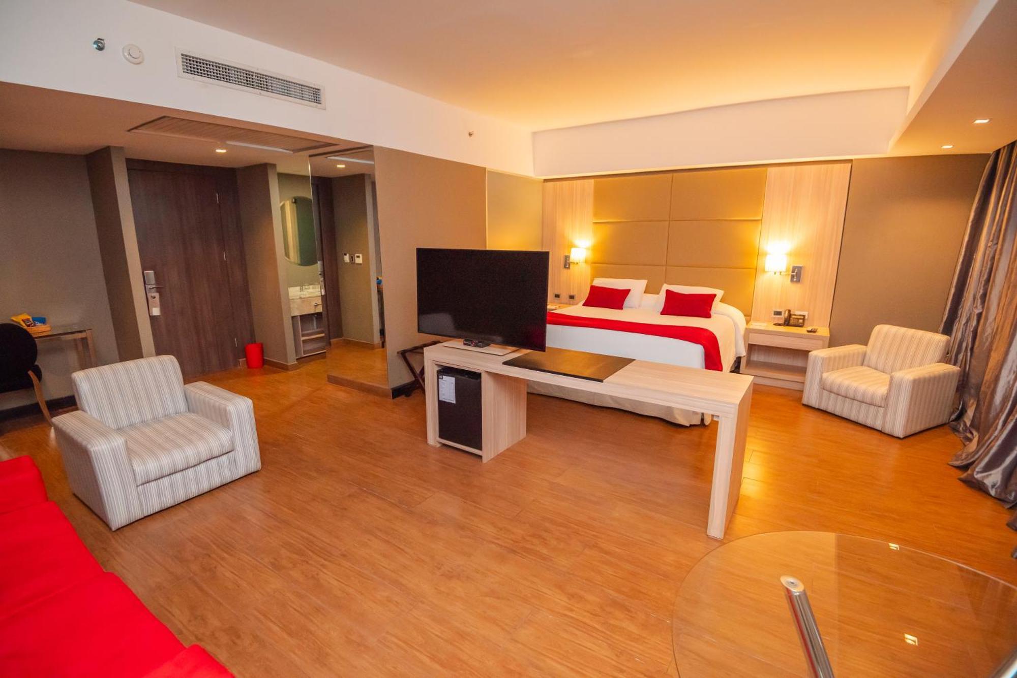 Savoy Hotel Encarnacion Bagian luar foto