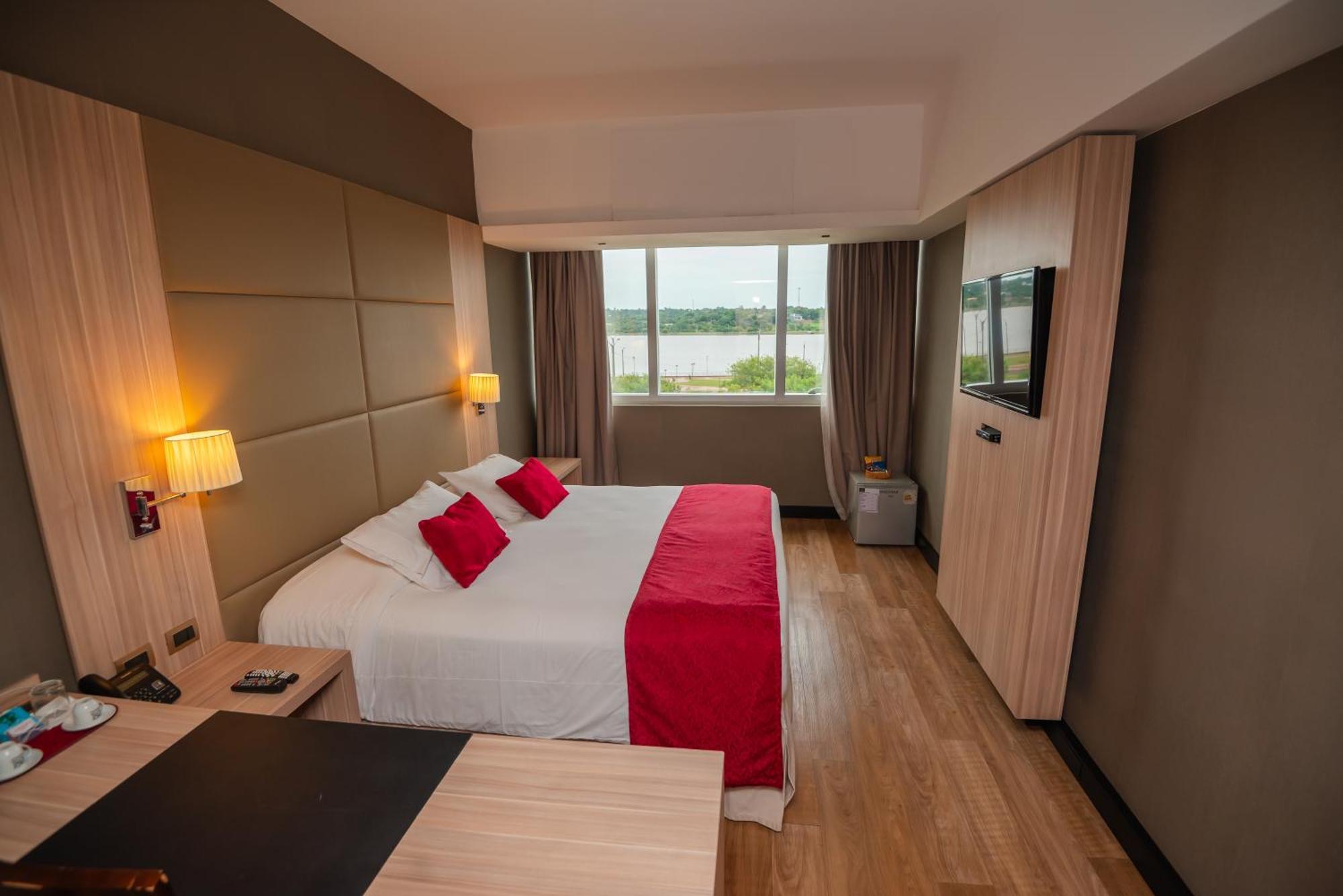 Savoy Hotel Encarnacion Bagian luar foto