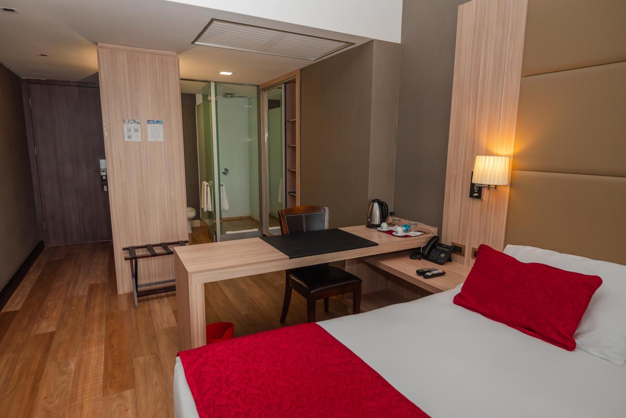 Savoy Hotel Encarnacion Bagian luar foto