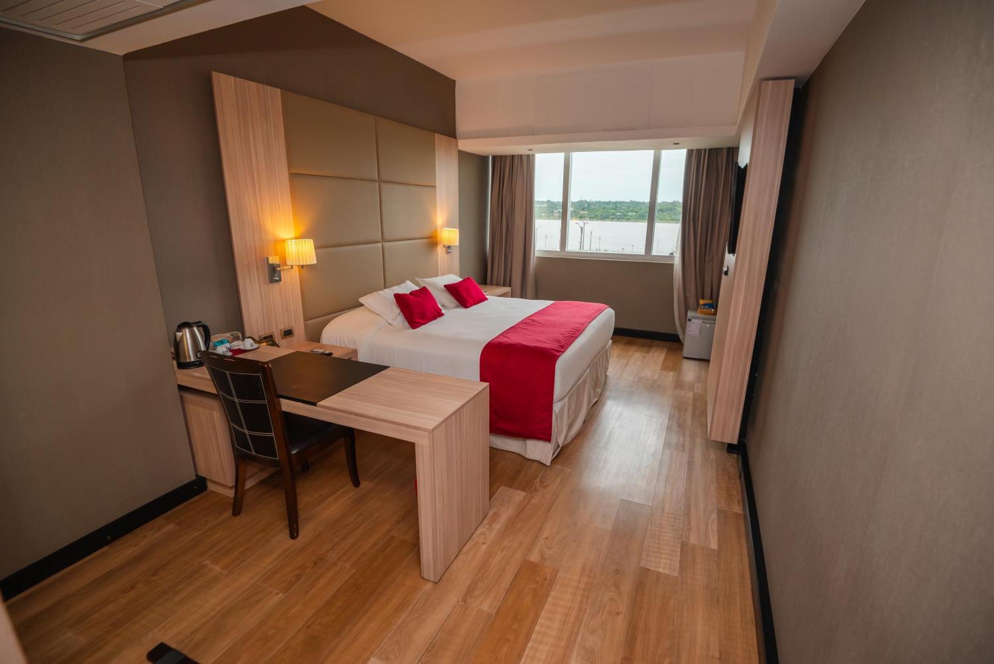 Savoy Hotel Encarnacion Bagian luar foto
