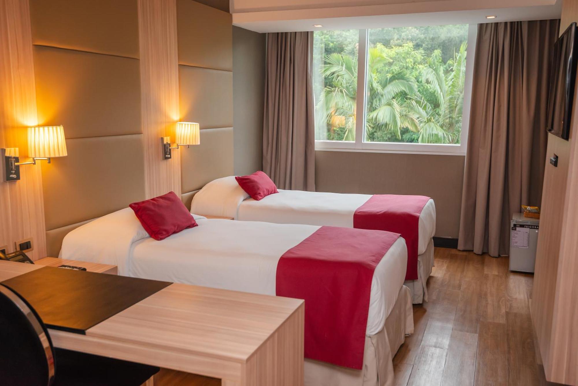 Savoy Hotel Encarnacion Bagian luar foto